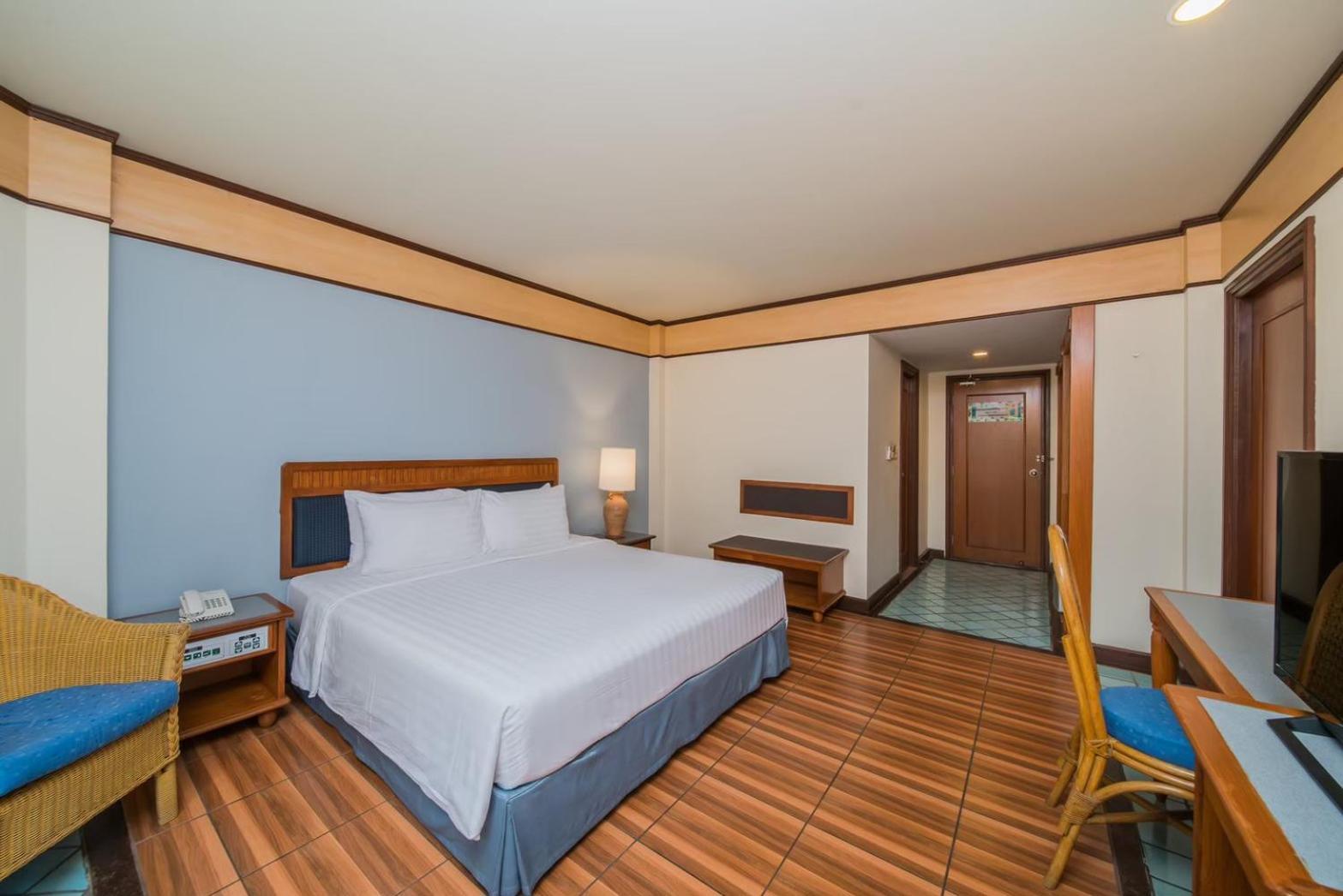 Botany Beach Resort Pattaya Na Chom Thian Quarto foto