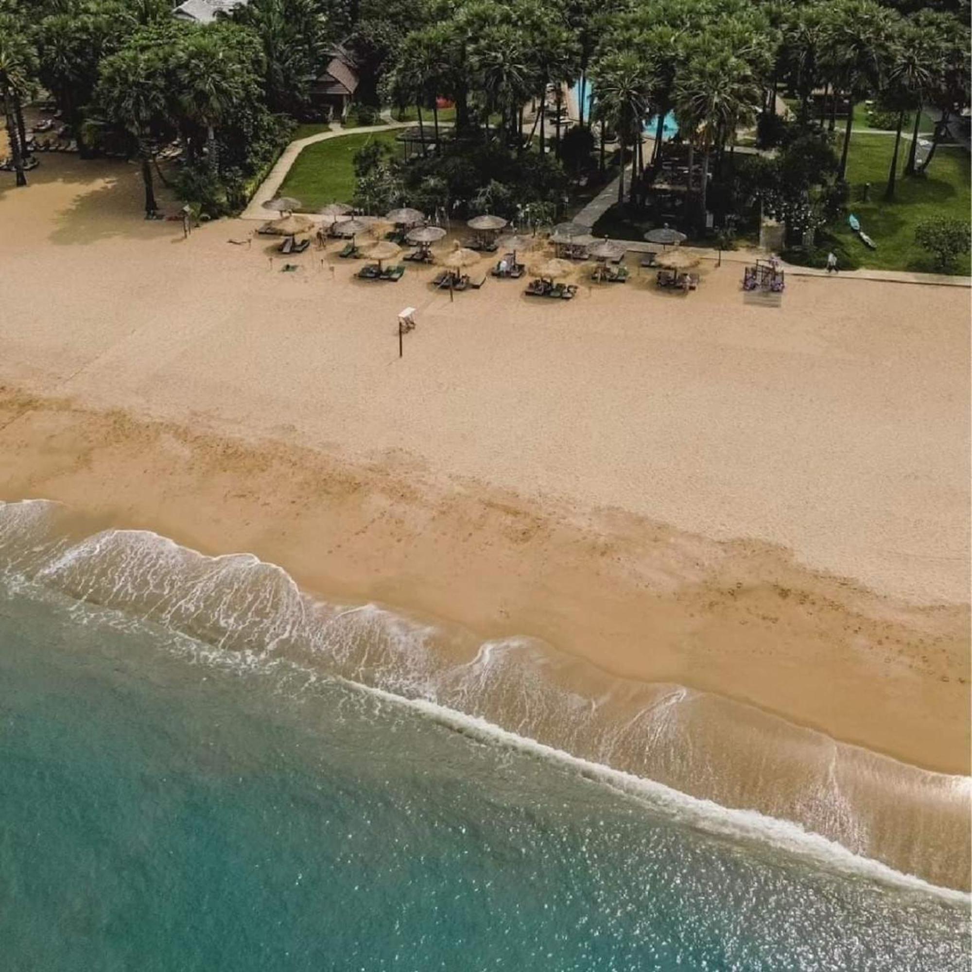 Botany Beach Resort Pattaya Na Chom Thian Exterior foto
